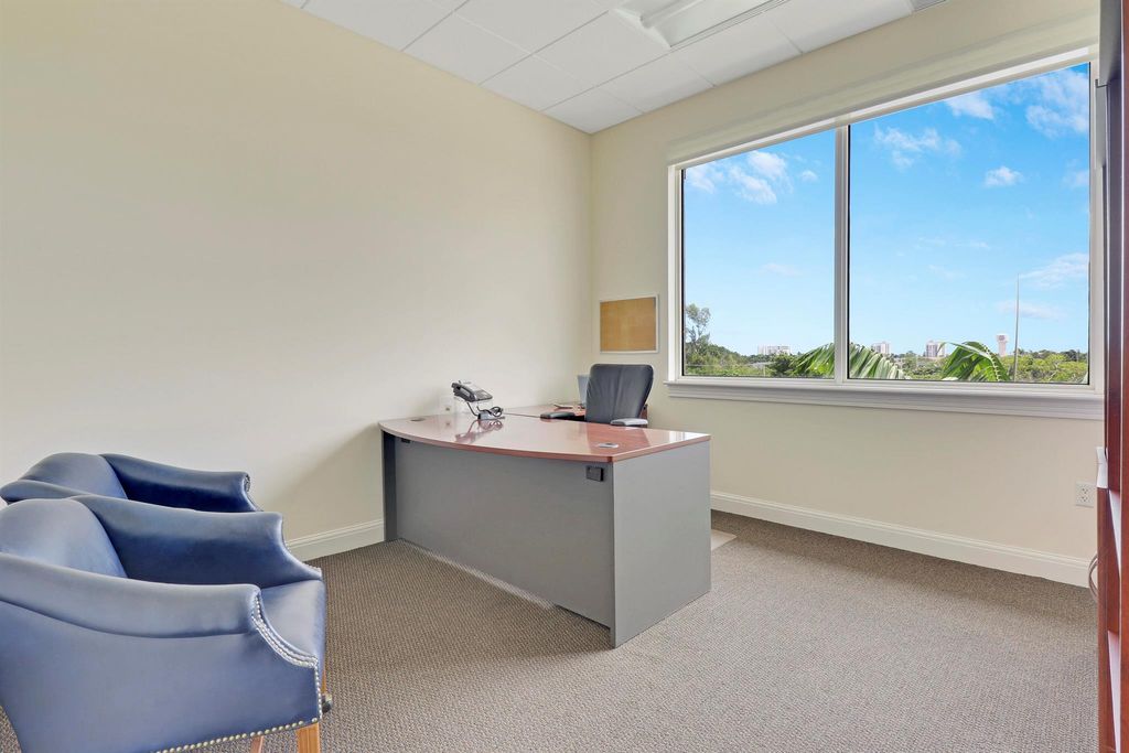 Image 47 of property listing at 6751 N Federal Hwy Highway 401, 402 , 403, Boca Raton, FL 33487