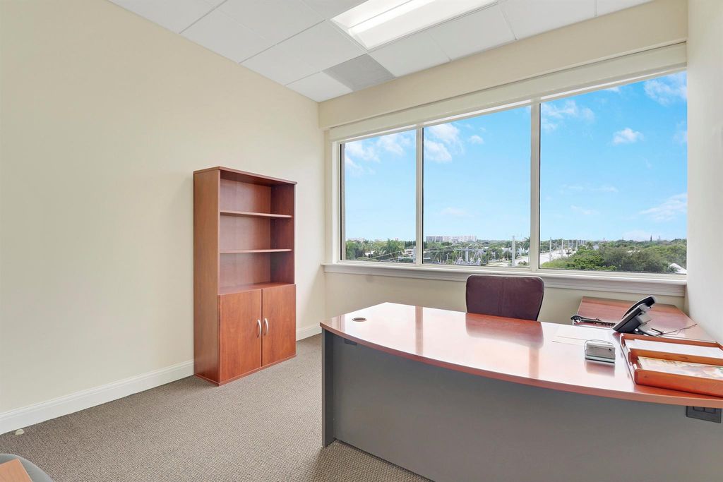 Image 48 of property listing at 6751 N Federal Hwy Highway 401, 402 , 403, Boca Raton, FL 33487