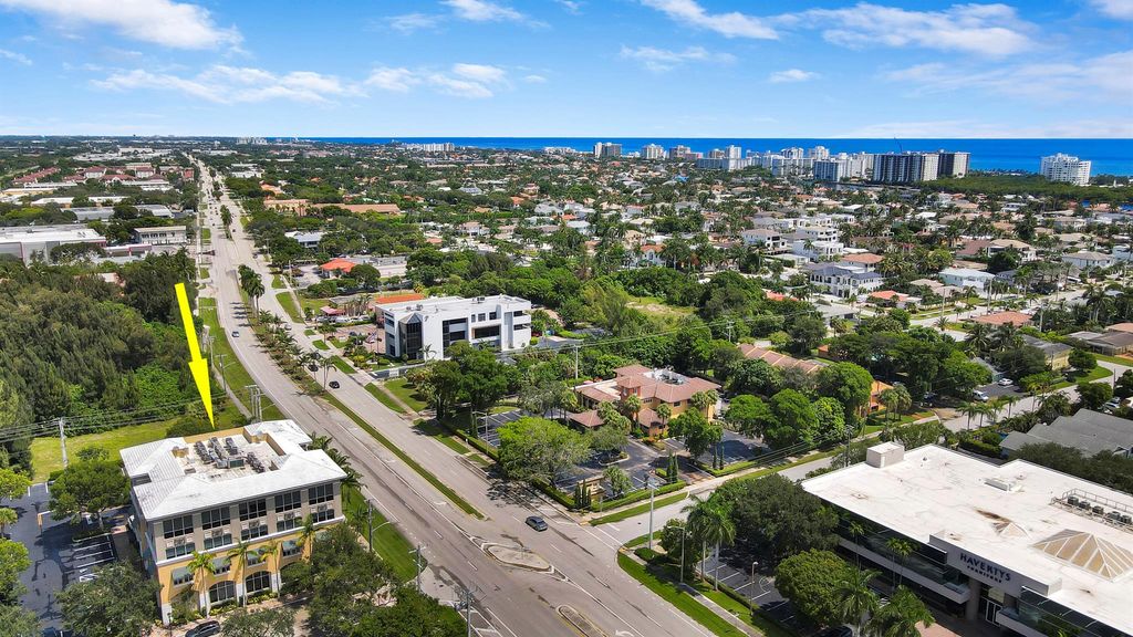 Image 5 of property listing at 6751 N Federal Hwy Highway 401, 402 , 403, Boca Raton, FL 33487