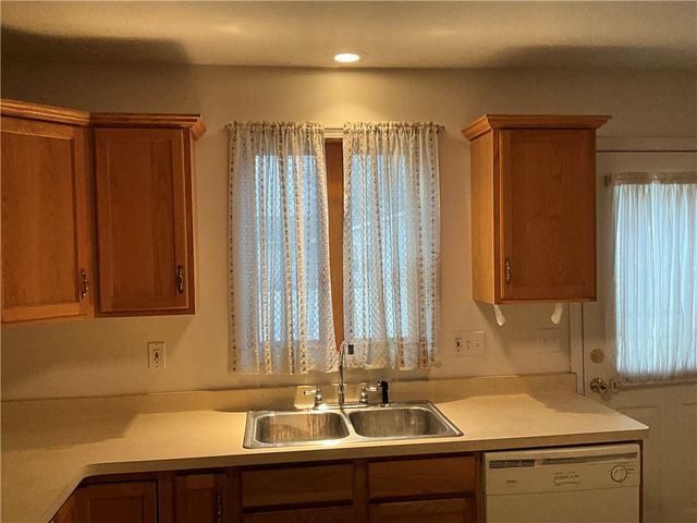 15 Jacklyn Drive, Chili, NY 14624