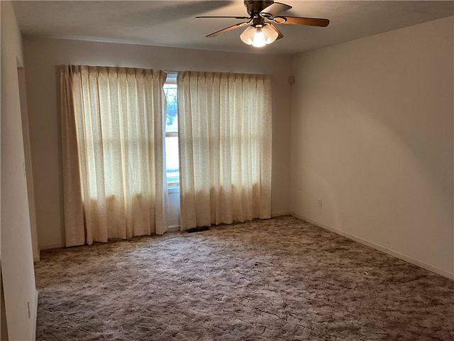 15 Jacklyn Drive, Chili, NY 14624