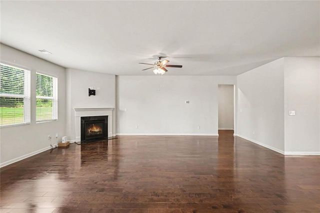 8084 Louis Drive, Locust Grove, GA 30248