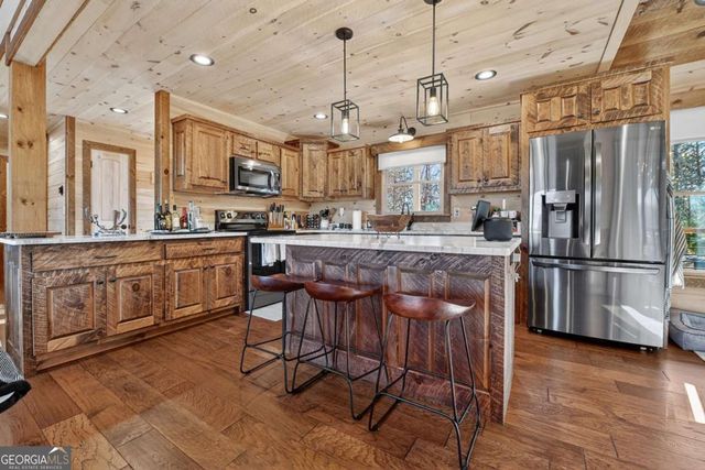 315 River Retreat Road 9, Blue Ridge, GA 30513