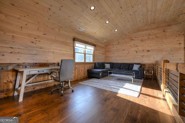 315 River Retreat Road 9, Blue Ridge, GA 30513