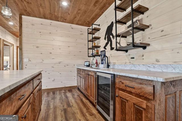 315 River Retreat Road 9, Blue Ridge, GA 30513