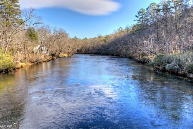 315 River Retreat Road 9, Blue Ridge, GA 30513