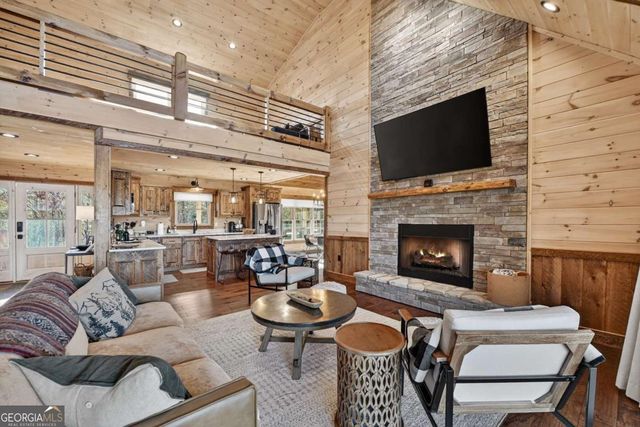 315 River Retreat Road 9, Blue Ridge, GA 30513