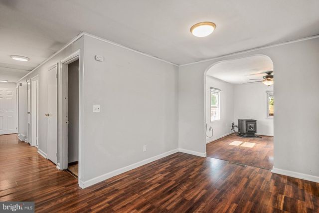 1133 KINGS HWY, Pilesgrove, NJ 08098