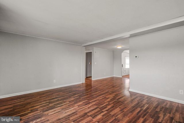 1133 KINGS HWY, Pilesgrove, NJ 08098