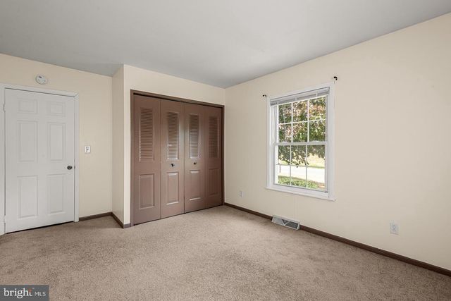 1133 KINGS HWY, Pilesgrove, NJ 08098