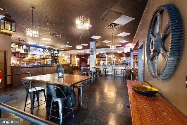 238-244 E HIGH ST, Pottstown, PA 19464