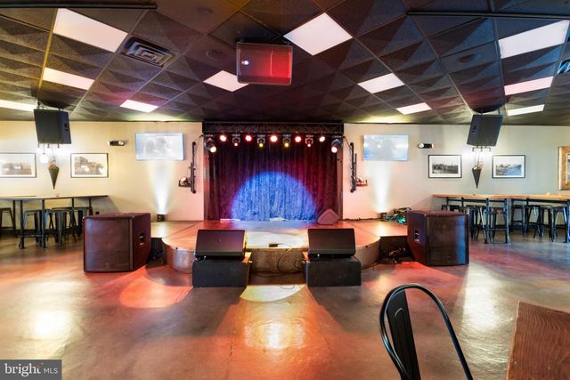 238-244 E HIGH ST, Pottstown, PA 19464