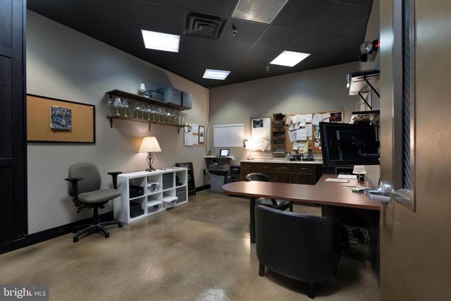 238-244 E HIGH ST, Pottstown, PA 19464