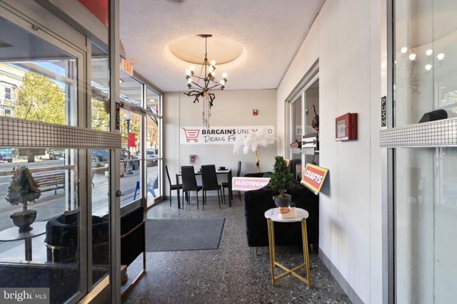 238-244 E HIGH ST, Pottstown, PA 19464