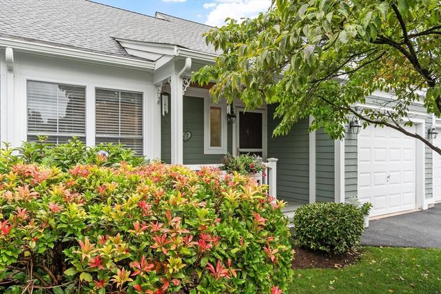7 Whispering Brook 7, Marlborough, MA 01752