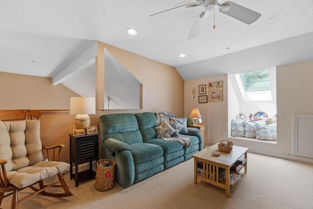7 Whispering Brook 7, Marlborough, MA 01752