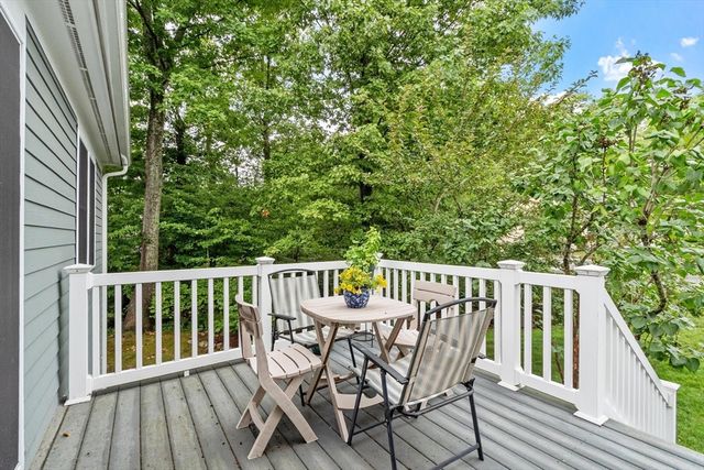 7 Whispering Brook 7, Marlborough, MA 01752
