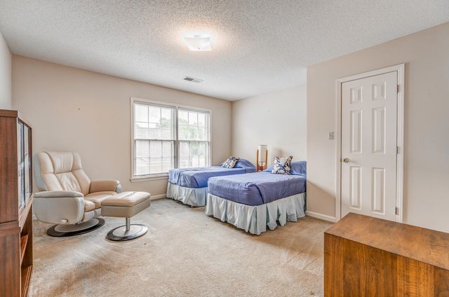 4062 SAWGRASS DR, Memphis, TN 38125