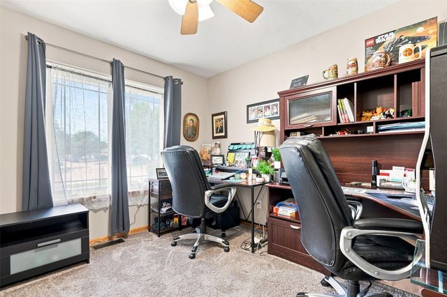 7916 Westfield Drive NE, Cedar Rapids, IA 52402
