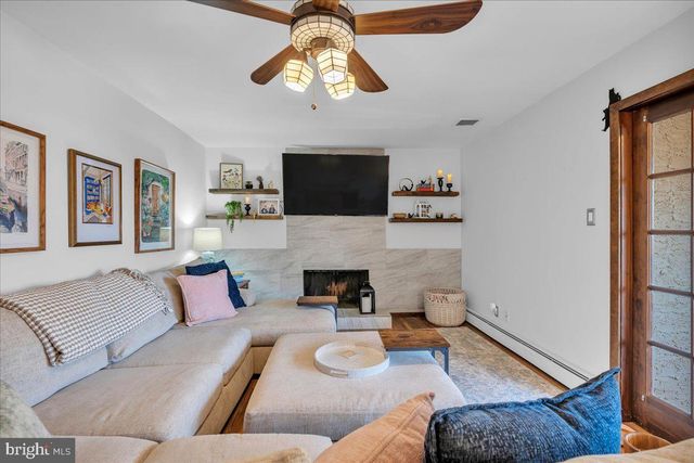 176 CENTURA, Cherry Hill, NJ 08003