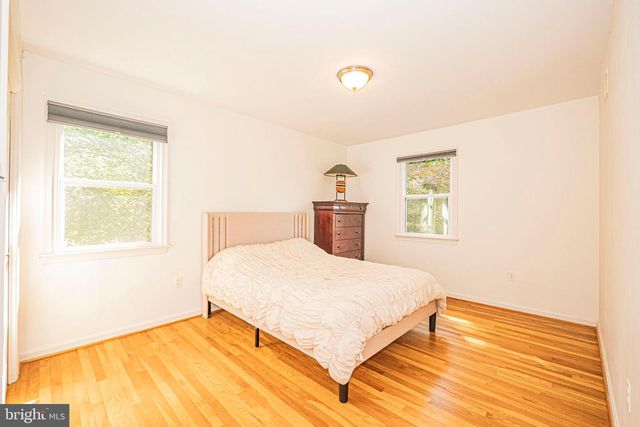7111 CHESHIRE CT, Alexandria, VA 22307