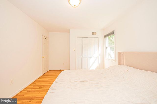 7111 CHESHIRE CT, Alexandria, VA 22307