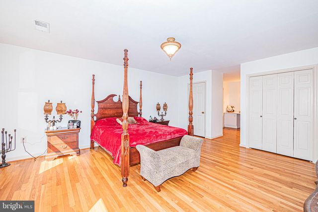 7111 CHESHIRE CT, Alexandria, VA 22307