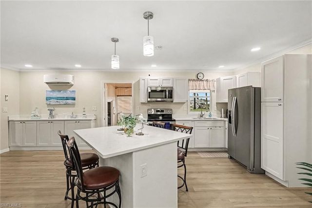 17620 Bryan CT, Fort Myers Beach, FL 33931