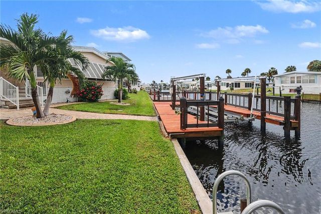 17620 Bryan CT, Fort Myers Beach, FL 33931