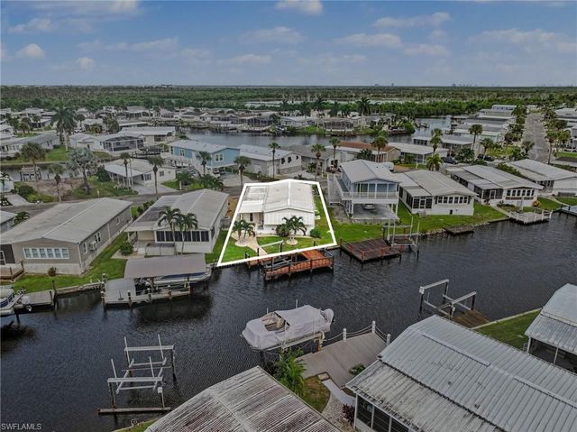 17620 Bryan CT, Fort Myers Beach, FL 33931