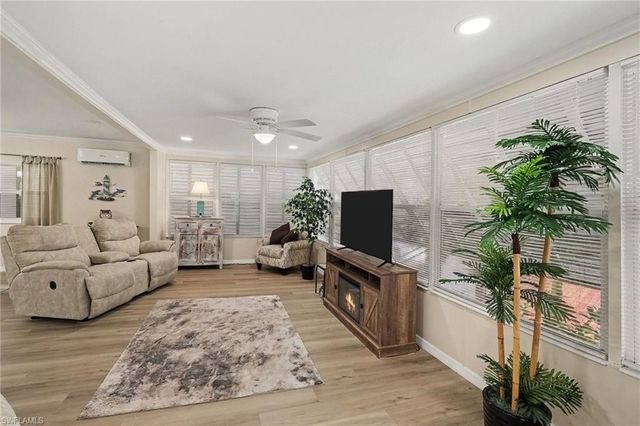 17620 Bryan CT, Fort Myers Beach, FL 33931