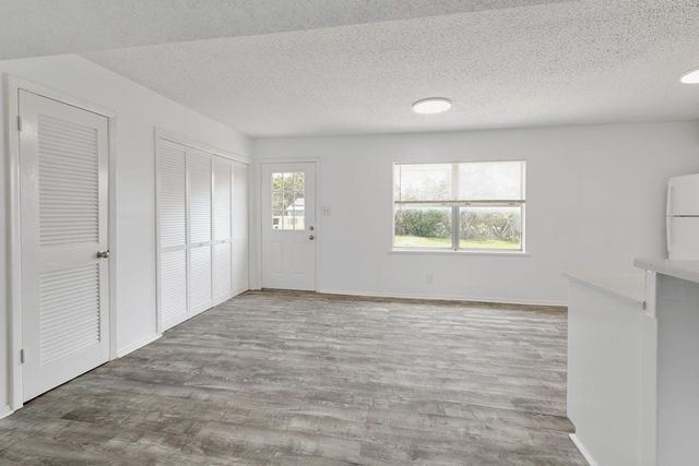 5211 Thunderbird ST B, Lago Vista, TX 78645