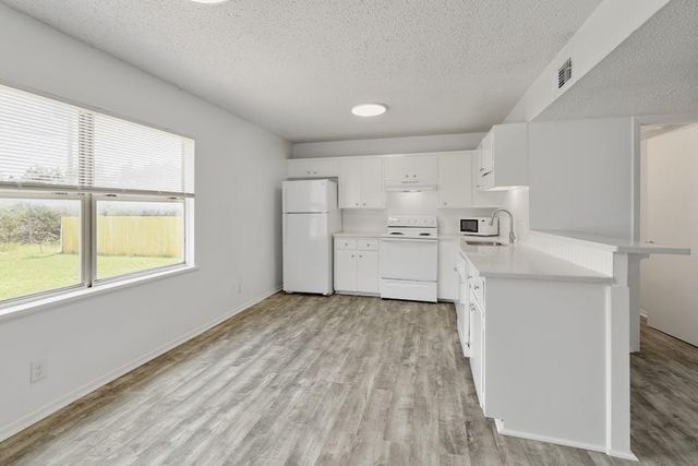 5211 Thunderbird ST B, Lago Vista, TX 78645