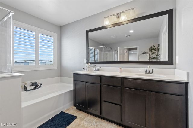 3854 Stadium Avenue, Las Vegas, NV 89120