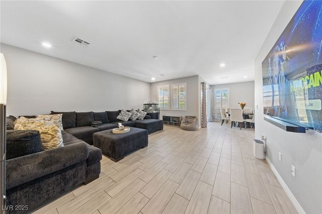 3854 Stadium Avenue, Las Vegas, NV 89120