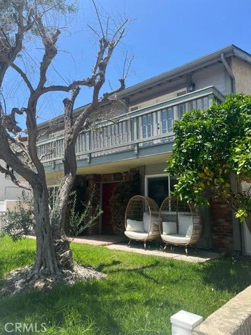 2215 Curtis Avenue A, Redondo Beach, CA 90278