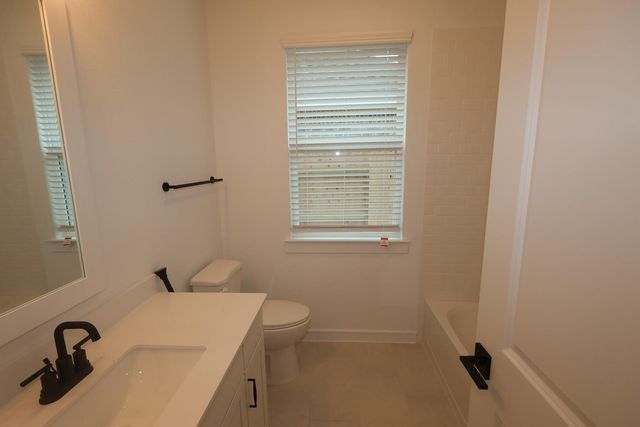 18634 Eastwood Ridge Drive, Crosby, TX 77532