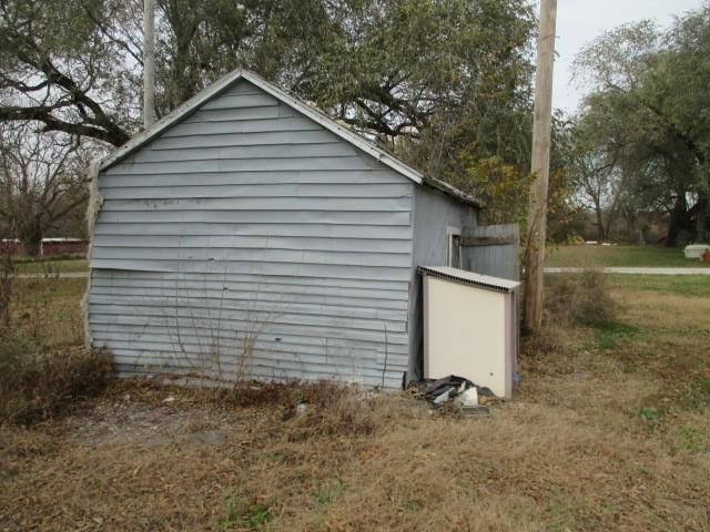 22568 Hitaffer Road, Sedalia, MO 65301