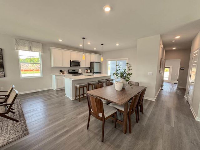 555 Oak Opening Drive, Stoughton, WI 53589