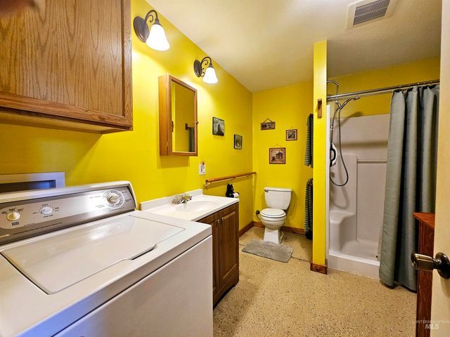 115 Weedmark Way, Kamiah, ID 83536