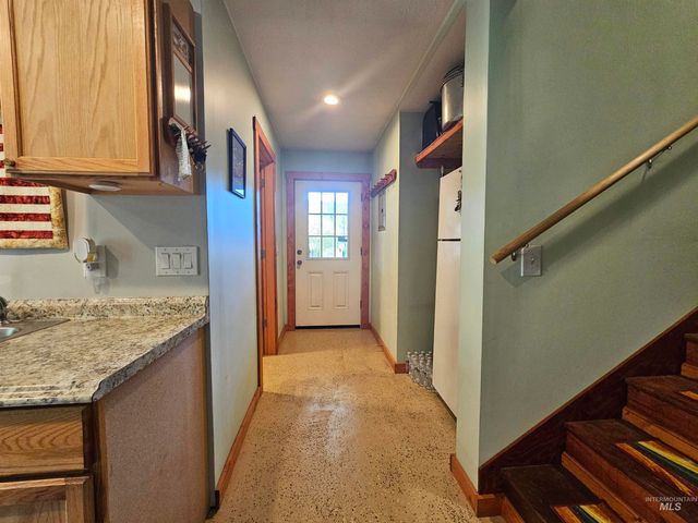 115 Weedmark Way, Kamiah, ID 83536
