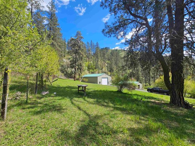 115 Weedmark Way, Kamiah, ID 83536