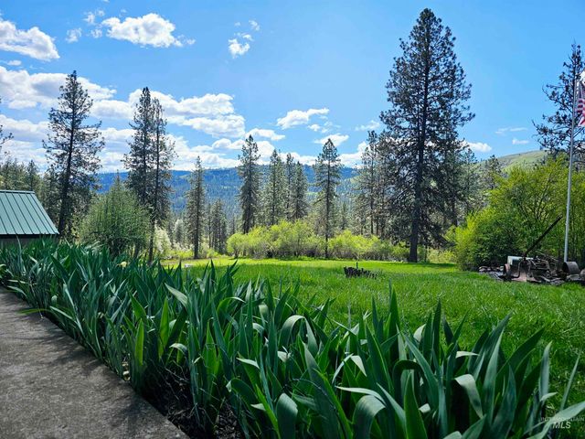 115 Weedmark Way, Kamiah, ID 83536