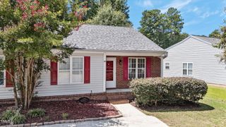 54 N Sussex Drive, Smithfield, NC 27577