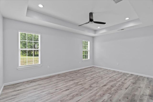 9370 PLEASANT RIDGE RD, Arlington, TN 38002