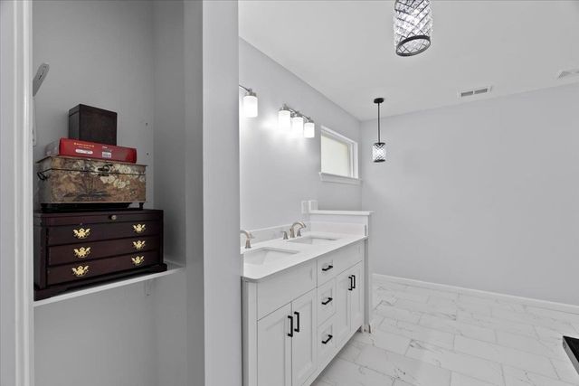 9370 PLEASANT RIDGE RD, Arlington, TN 38002