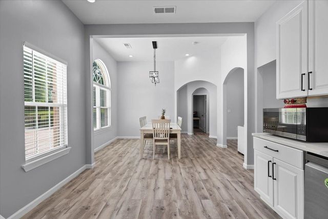 9370 PLEASANT RIDGE RD, Arlington, TN 38002