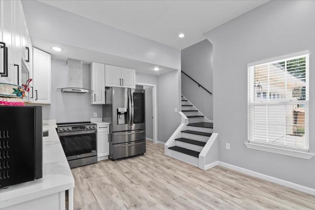 9370 PLEASANT RIDGE RD, Arlington, TN 38002