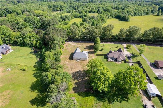 9370 PLEASANT RIDGE RD, Arlington, TN 38002