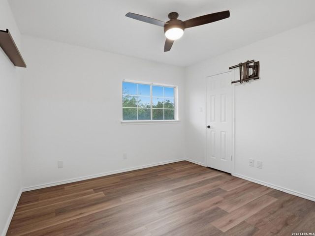 1687 Fir Cir, Schertz, TX 78154